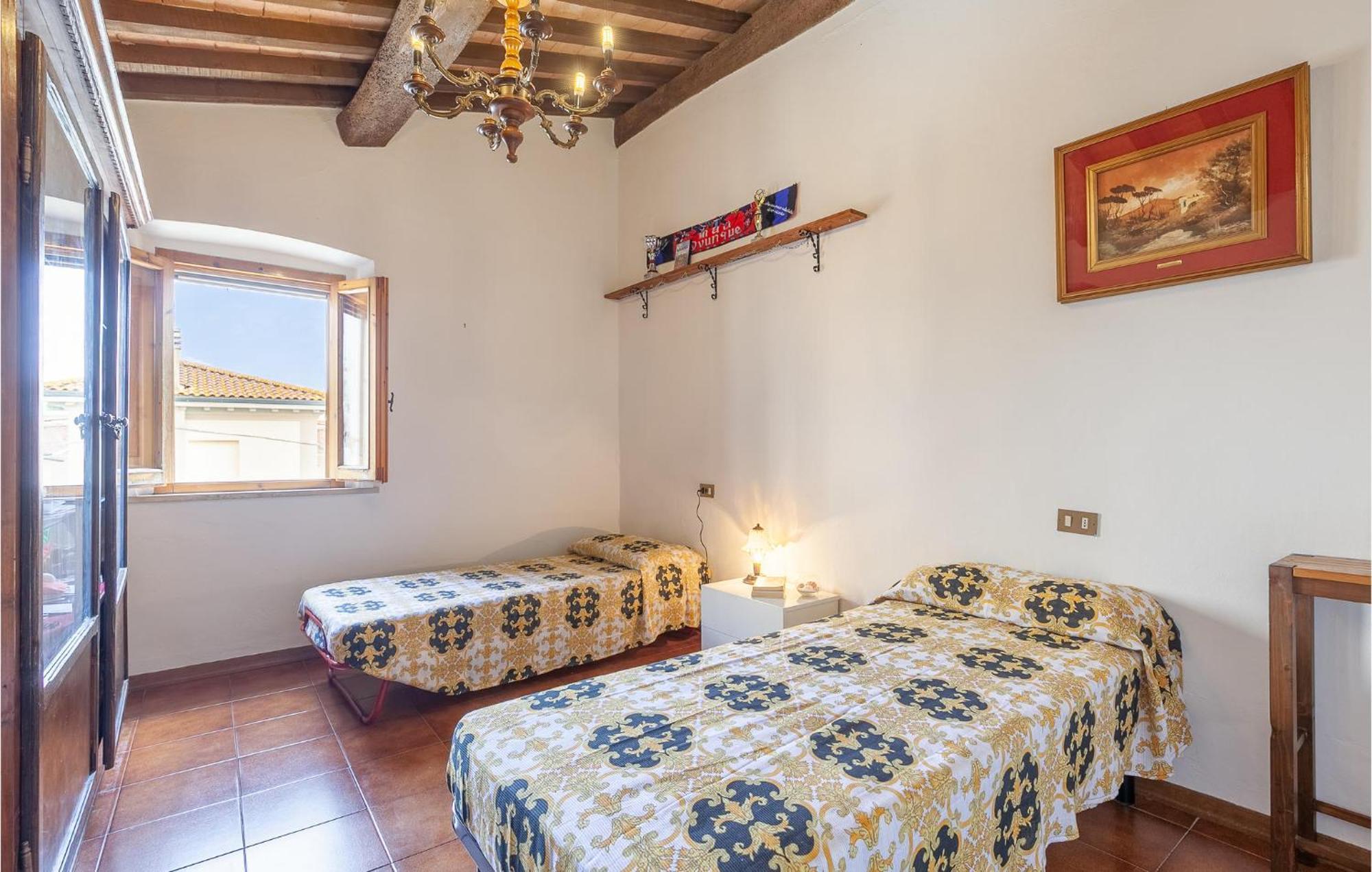 Awesome Home In Montefoscoli With Wifi ภายนอก รูปภาพ